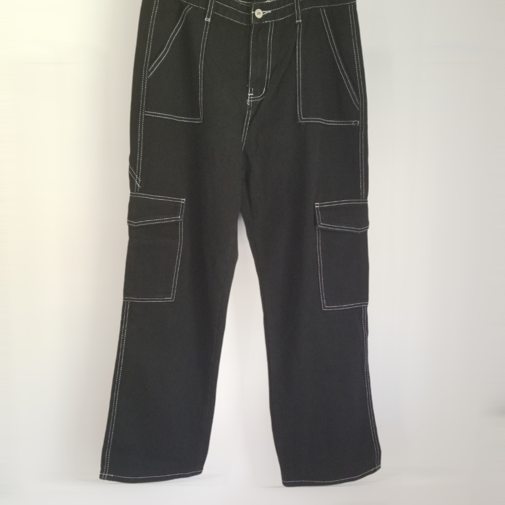 Trendy black pants with white stitching